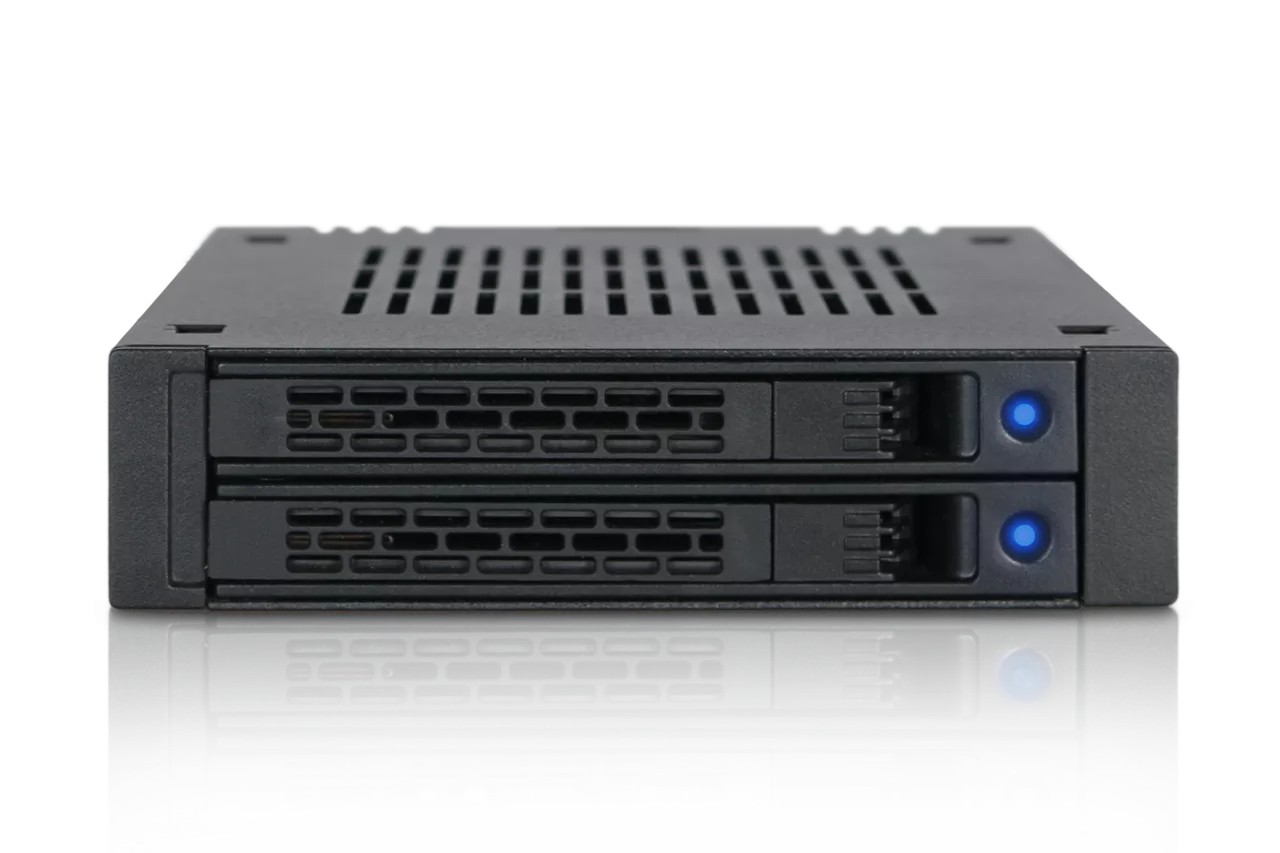 Icy Dock MB742SP-B drive bay panel Black - Icy Dock MB742SP-B, Black,