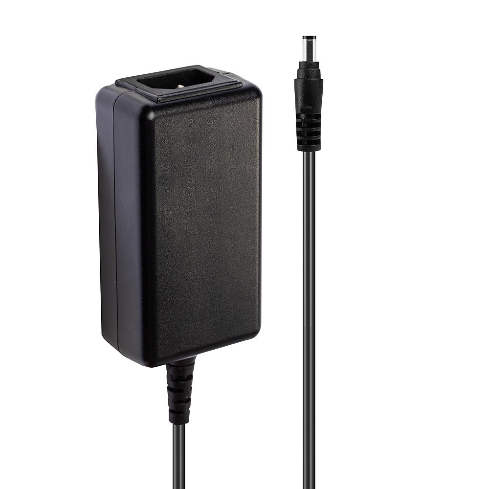 Lindy 5VDC 4A IEC C14 Power Supply, 5.5/2.5mm - Lindy 5VDC 4A IEC C14
