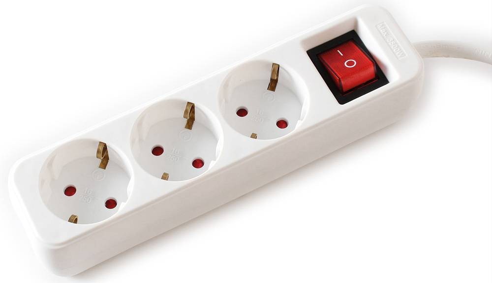 Value 19.99.1078 power strip with Schalter white Schutzkontakt 1 St.