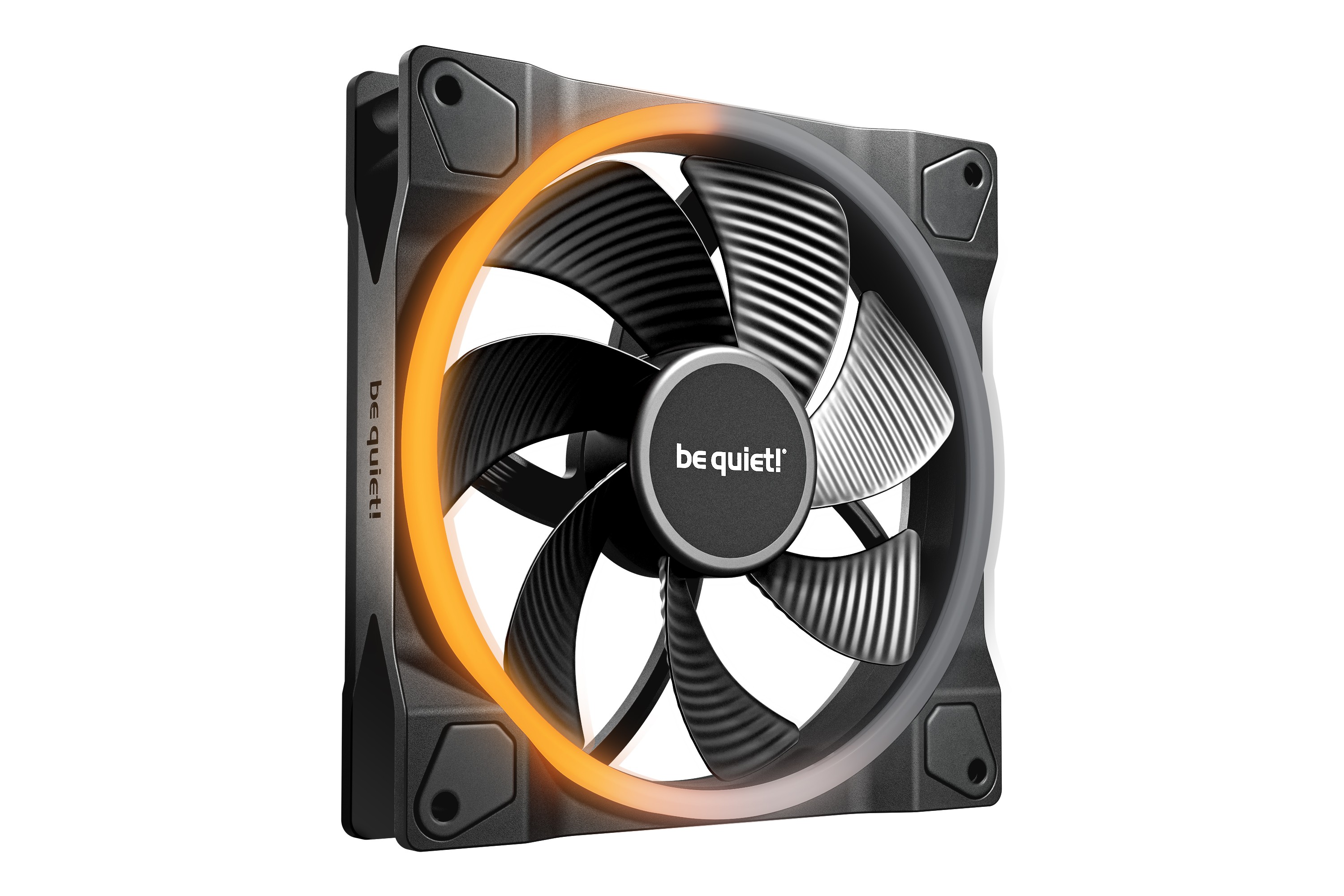 be quiet! Light Wings 140 mm PWM Reverse Black Case per computer