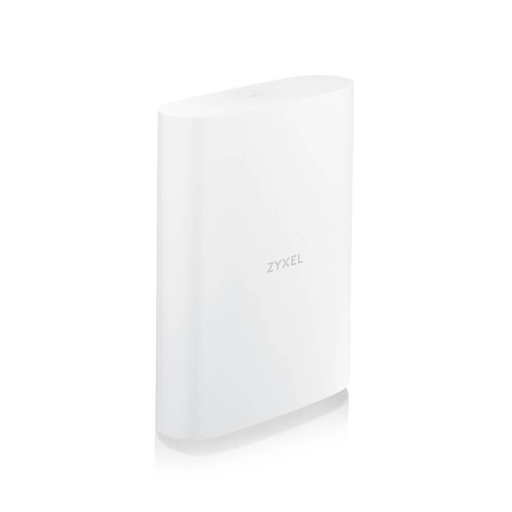 Zyxel Nebula FWA70 wireless router 2.5 Gigabit Ethernet 5G - Zyxel