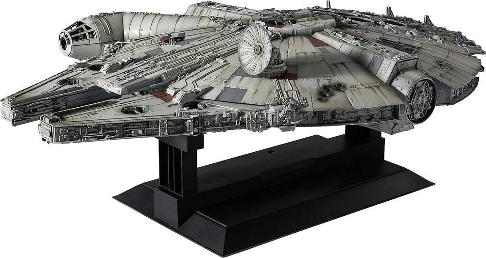 Revell 01206 Star Wars Bandai Millennium Falcon Perfect Grade Science
