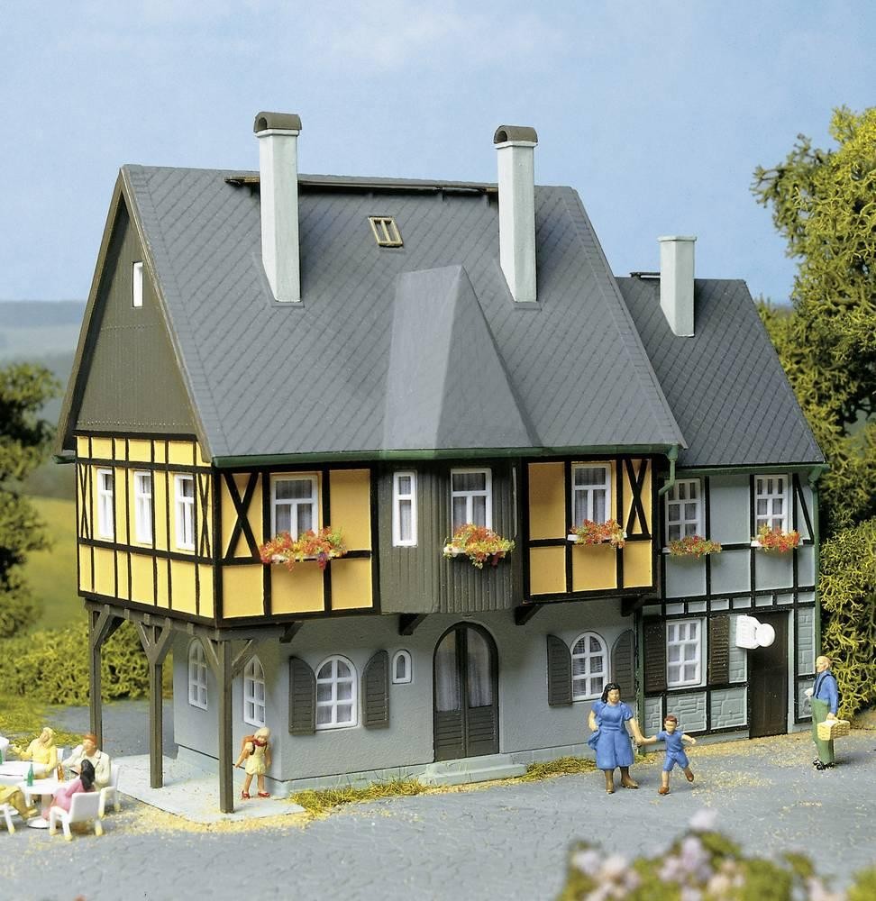 Auhagen 12343 H0, TT Wohnhaus Bahnhofstr. 1