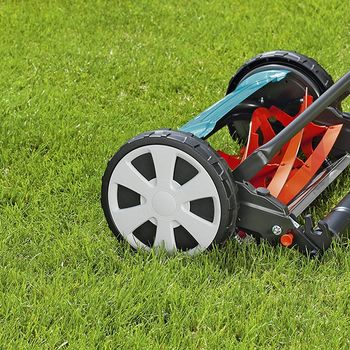 Image du produit “Gardena 04018-20 Tondeuse à rouleau manuelle 40 cm ”