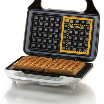 Product image of the product “Domo DO9133W waffle iron 2 waffle(s) 900 W White ”