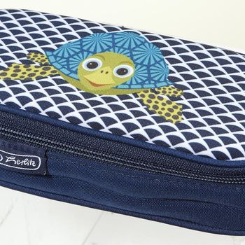 Artikelbild des Artikels “Herlitz Faulenzer Etui Cute Animals Turtle “
