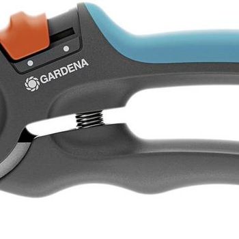 Artikelbild des Artikels “GARDENA 12240-20 PremiumCut Trockenes Holz Gartenschere Amboss “