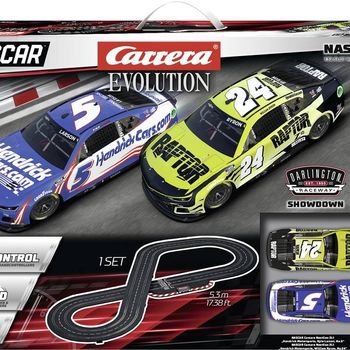 Carrera 20025248 Evolution NASCAR Darlington Showdown Start-Set
