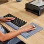 Product image 9 of the product “Fellowes Wrist Rest Breyta Palm Rest with Antibacterial Protection Ergonomic Wrist Support Marine ”